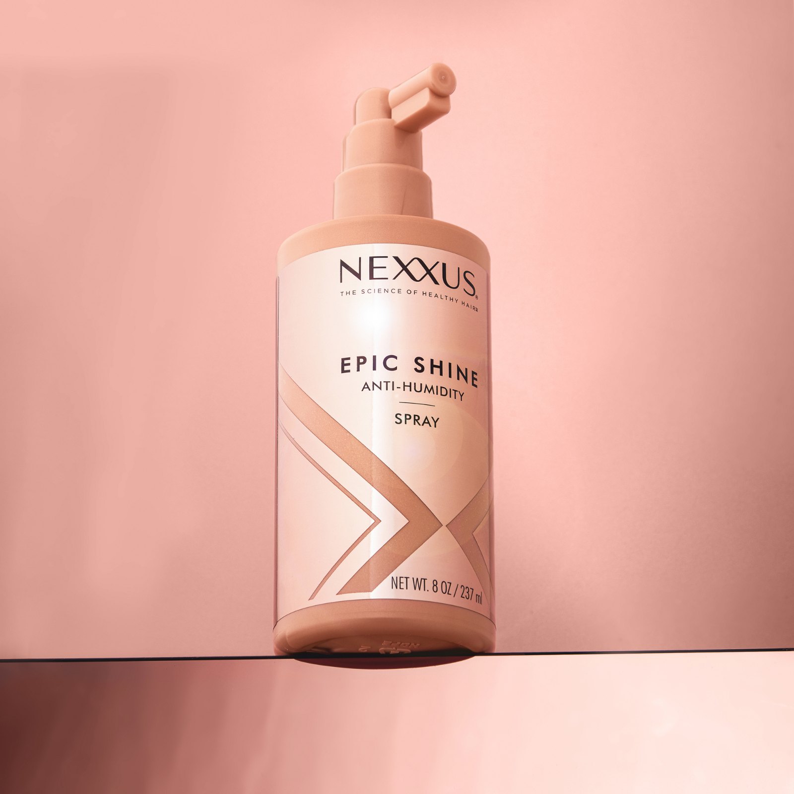 Nexxus Epic Shine anti-humidity spray